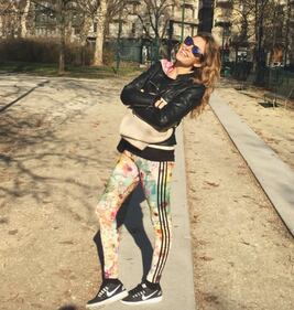 Valentina Allegri, selfie sexy per i fan 6
