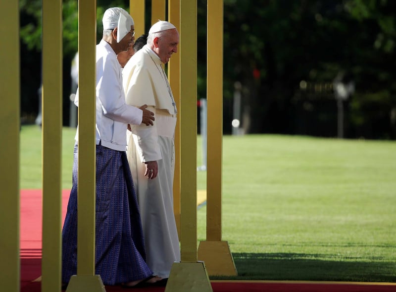 Il viaggio del Papa in Myanmar 12