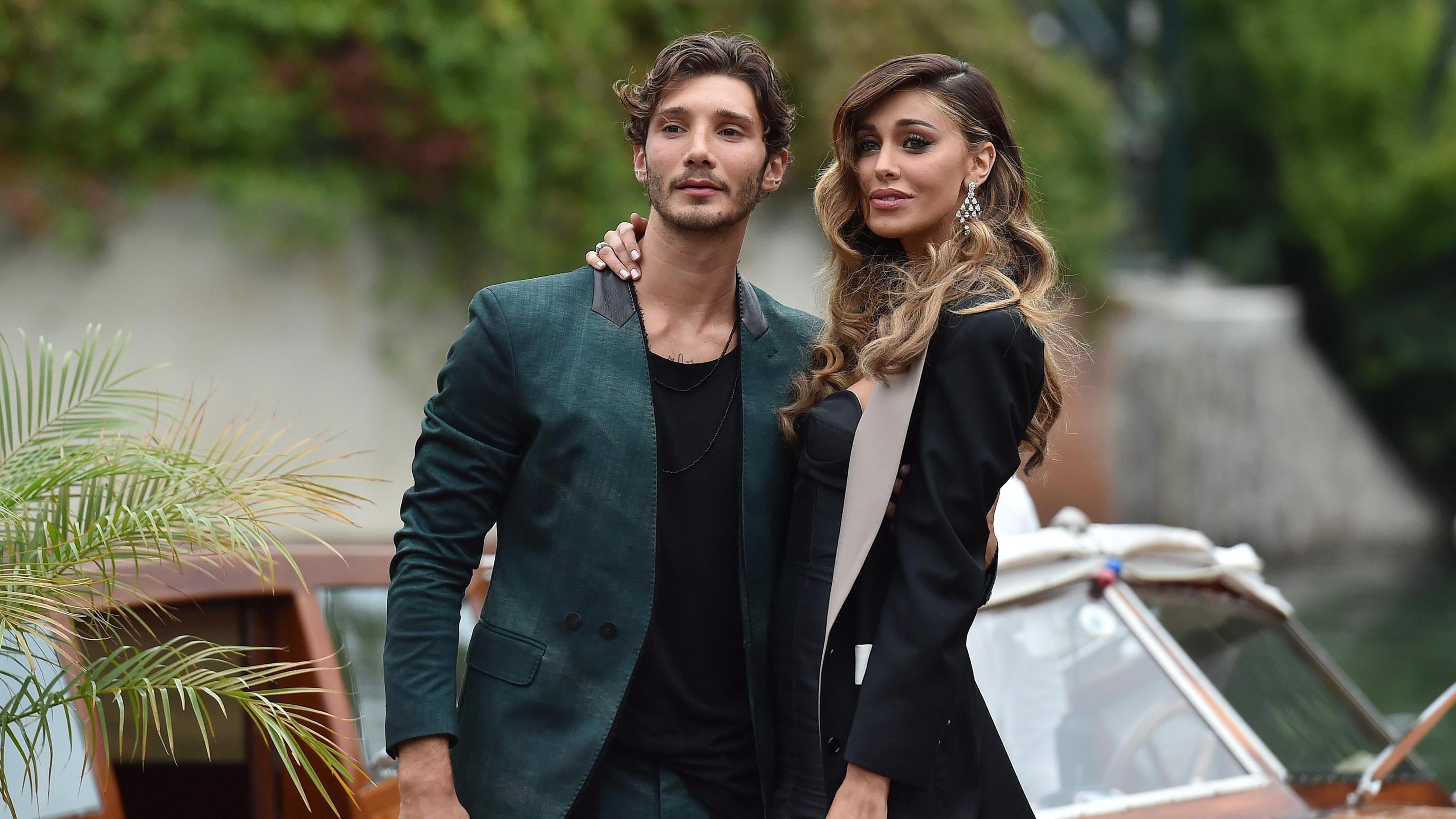Amici, Emma, tradimenti e ritorni di fiamma: la storia d'amore tra Belen Rodriguez e Stefano De Martino