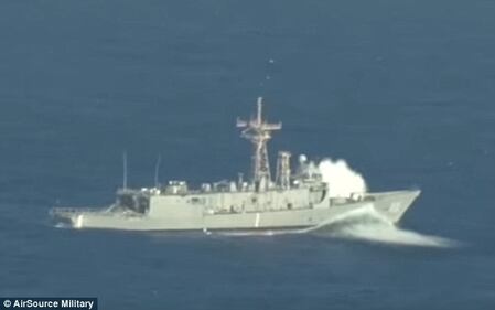 La fregata inaffondabile: 12 ore di bombardamenti per andare a picco 5