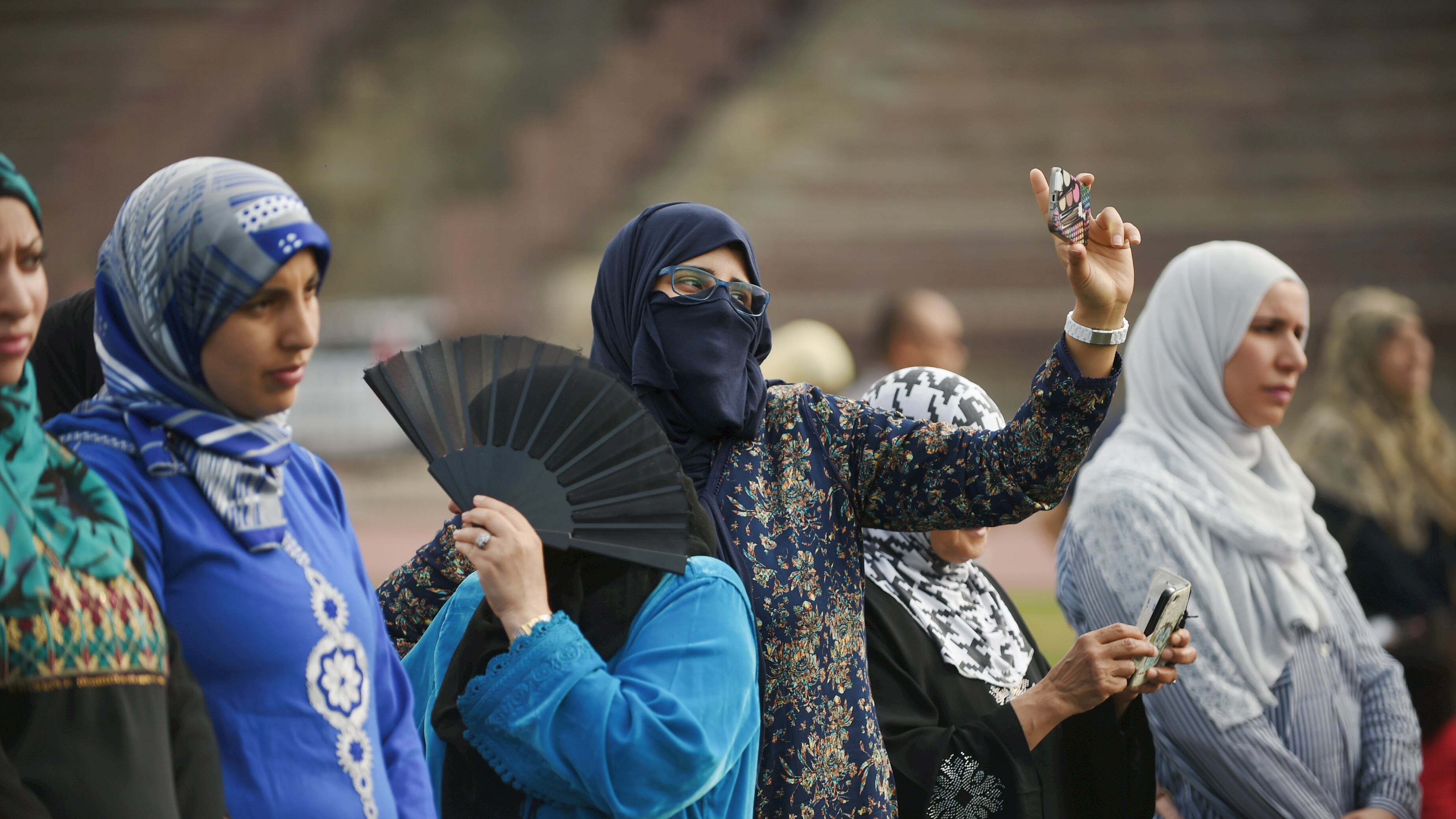 Magenta, bufera sulla festa islamica: "Sacrifichiamo uno di loro"