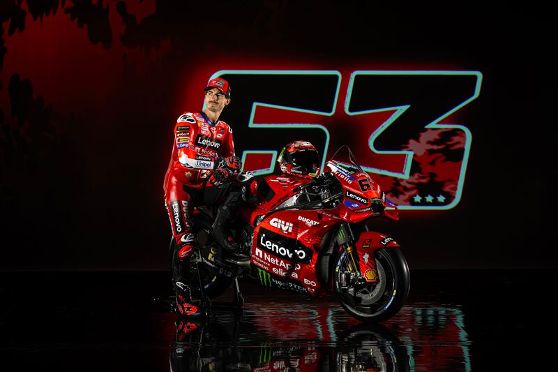 Il nuovo team Ducati 6