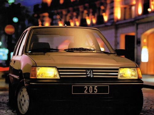 Peugeot 205, come ti svolto il destino di un'azienda