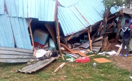 Nairobi, crolla una scuola 2