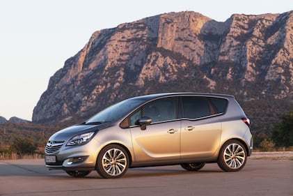 Opel Meriva si rifà il look, ma non solo 6