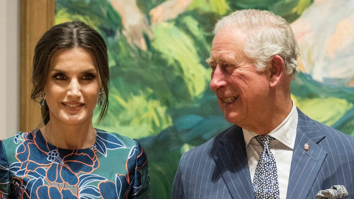 Il Principe Carlo è sedotto da Letizia di Spagna. Insieme alla National Gallery