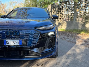 Audi Q6 e-tron, la gallery del nuovo SUV elettrico divertente alla guida 5