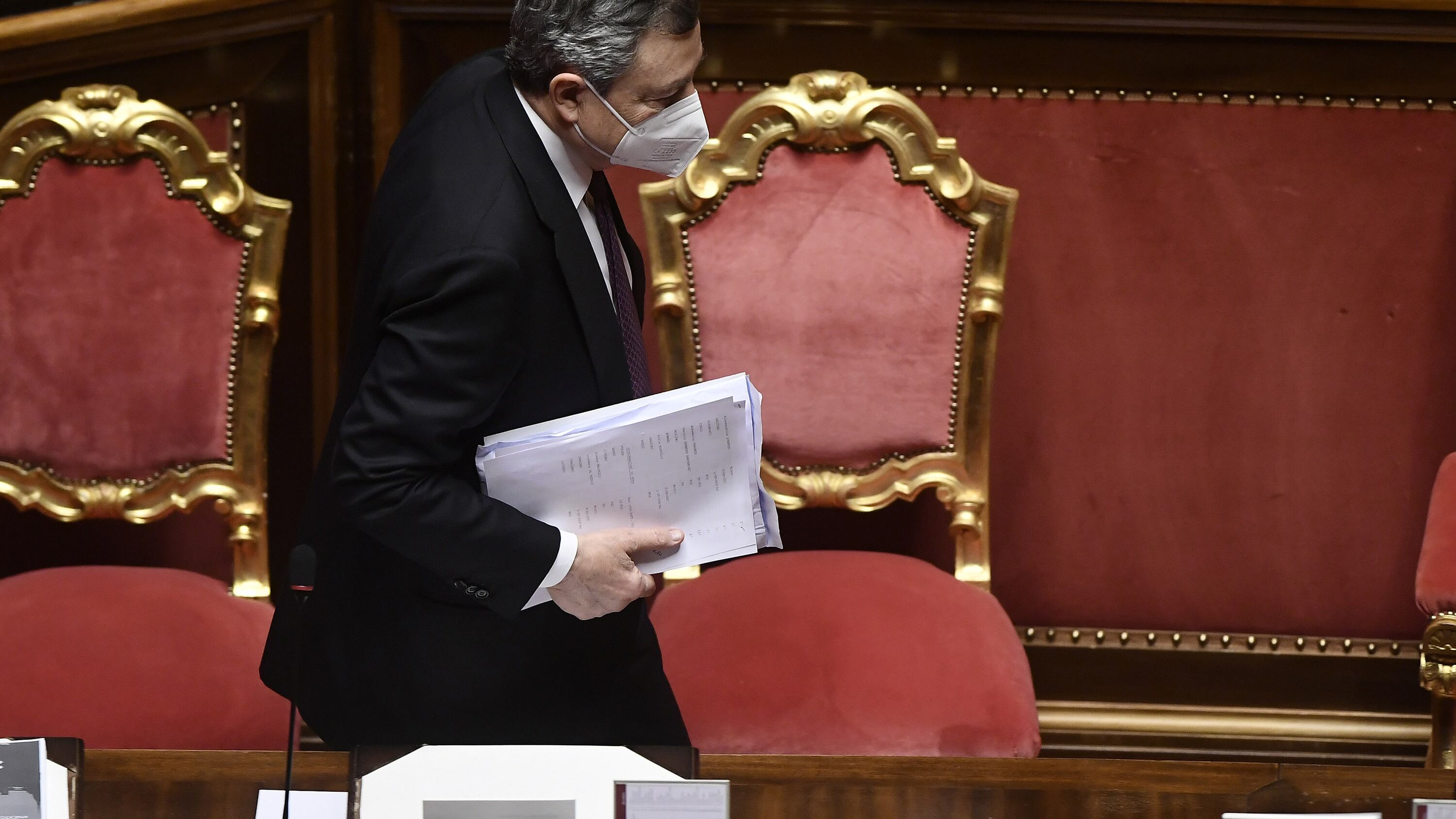 Ma Draghi già alza l'asticella: superare quota mezzo milione