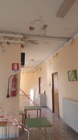 Infiltrazioni scuola Napoli 2