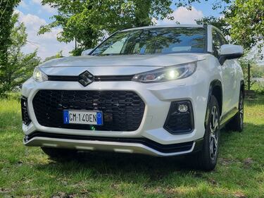 Nuova Suzuki Across, guarda le immagini  4