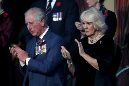 La Regina Elisabetta II, Camilla Parker Bowles e Kate Middleton al Remembrance Day: foto 7
