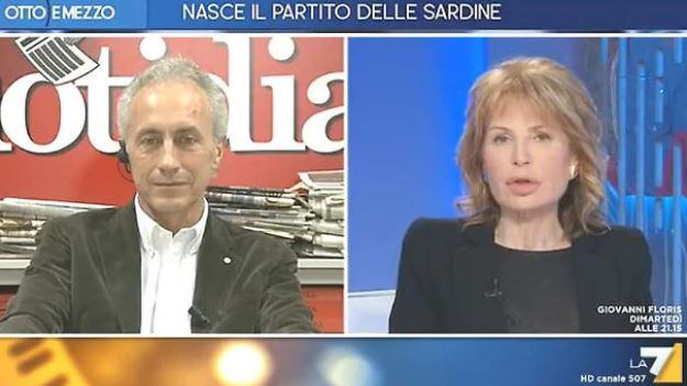 Lilli Gruber e la parolaccia sui 5 Stelle: "Intransigenti o cogl...?"