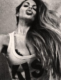 Barbara Guerra esplosiva su Twitter 7