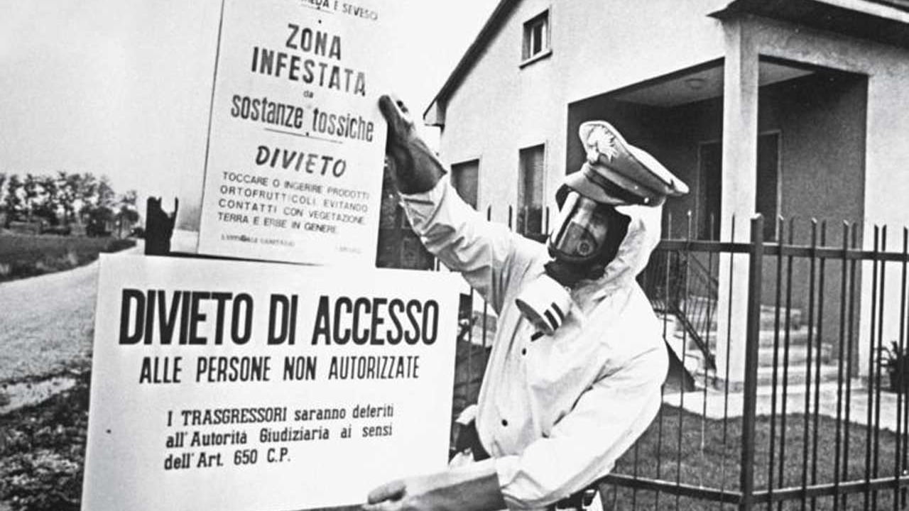 Disastro di Seveso, 50 anni fa la fuoriuscita di diossina. Mattarella: "Ci furono reticenze e occultamenti gravissimi"