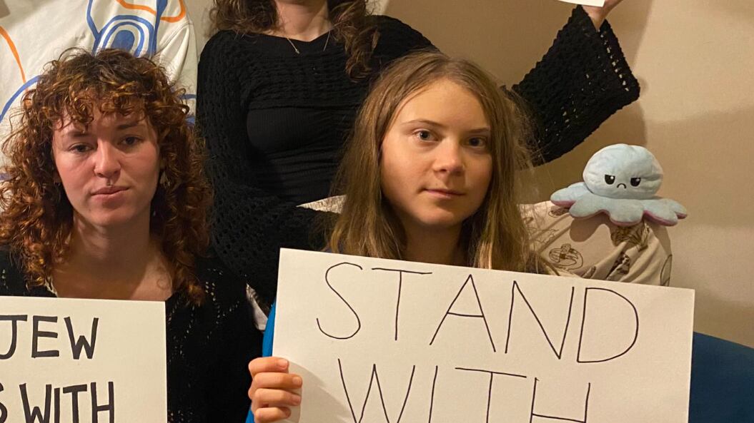 "Non è un modello educativo". Israele mette al bando Greta Thunberg