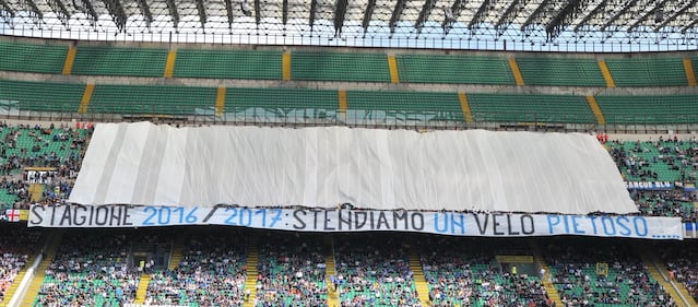 Inter, la contestazione della Curva Nord 1