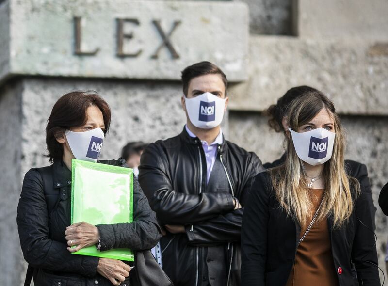 Piovono denunce dai parenti. "Chi ha sbagliato ora paghi"