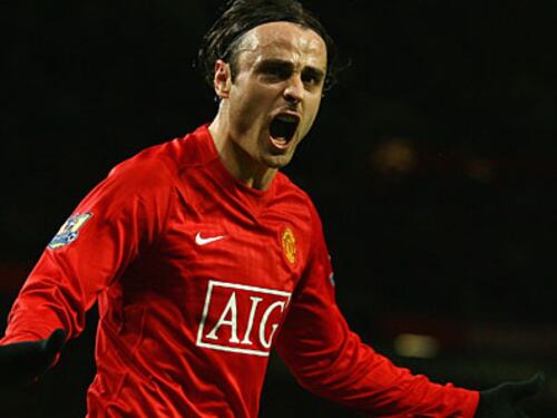 Berbatov fa il furbo: vola a Firenze, tratta con la Juve