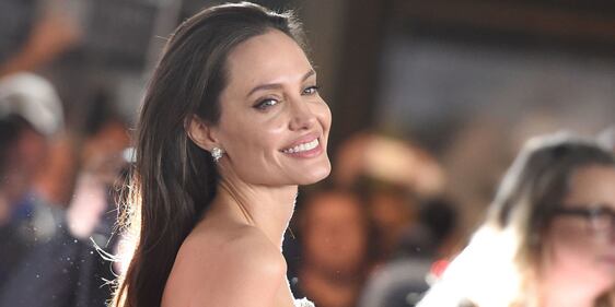 Angelina Jolie, la foto della sexy attrice 17