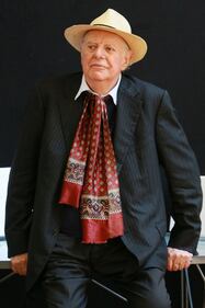 Dario Fo, il giullare che vince il Nobel 14