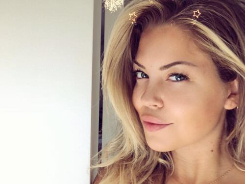Costanza Caracciolo sexy su Instagram: lady Vieri già in forma dopo la gravidanza