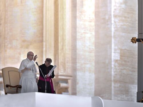 Dacca, la preghiera di papa Francesco: "Dio converta il cuore degli attentatori"
