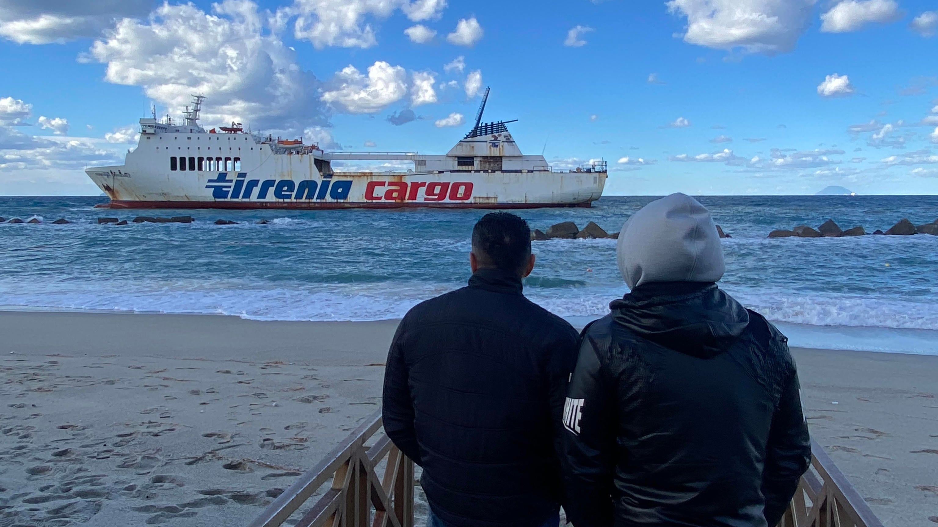 Dissequestrati i traghetti Cin-Tirrenia della linea Porto Torres-Genova