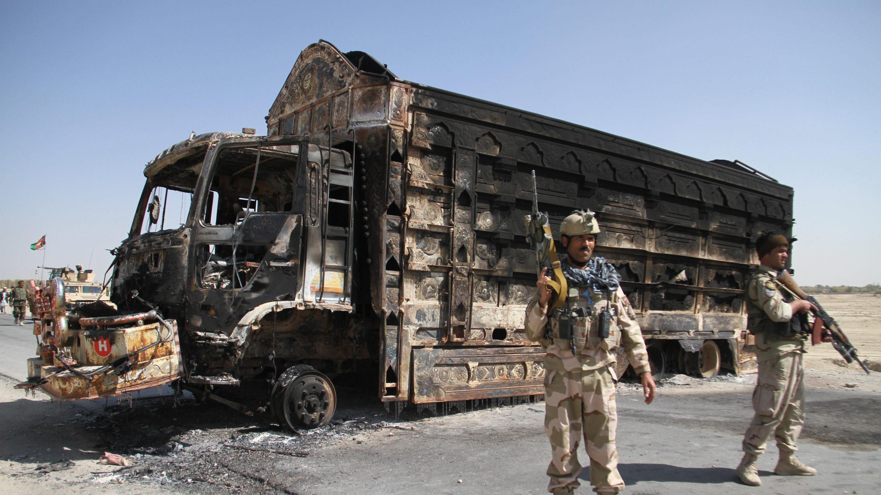 Torture e pacchi di soldi. Isis scalza i talebani e avanza in Afghanistan