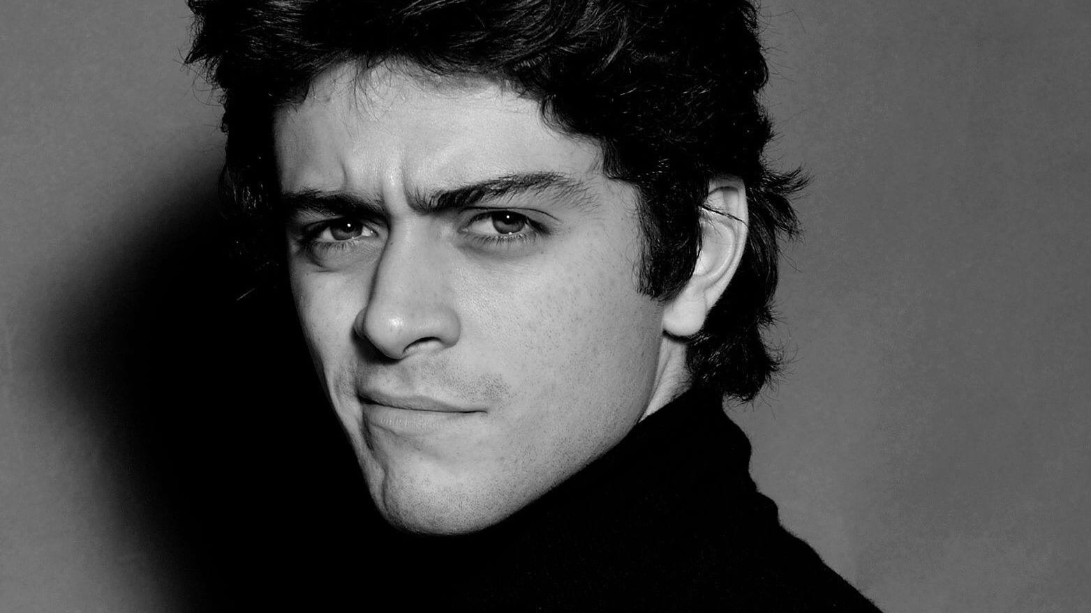 Marco Valerio Montesano: "Non volevo recitare poi a teatro papà..."