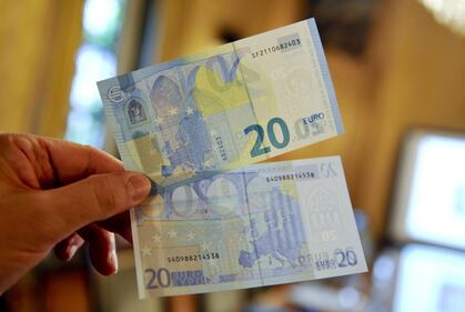 La presentazione della nuova banconota da 20 euro 6
