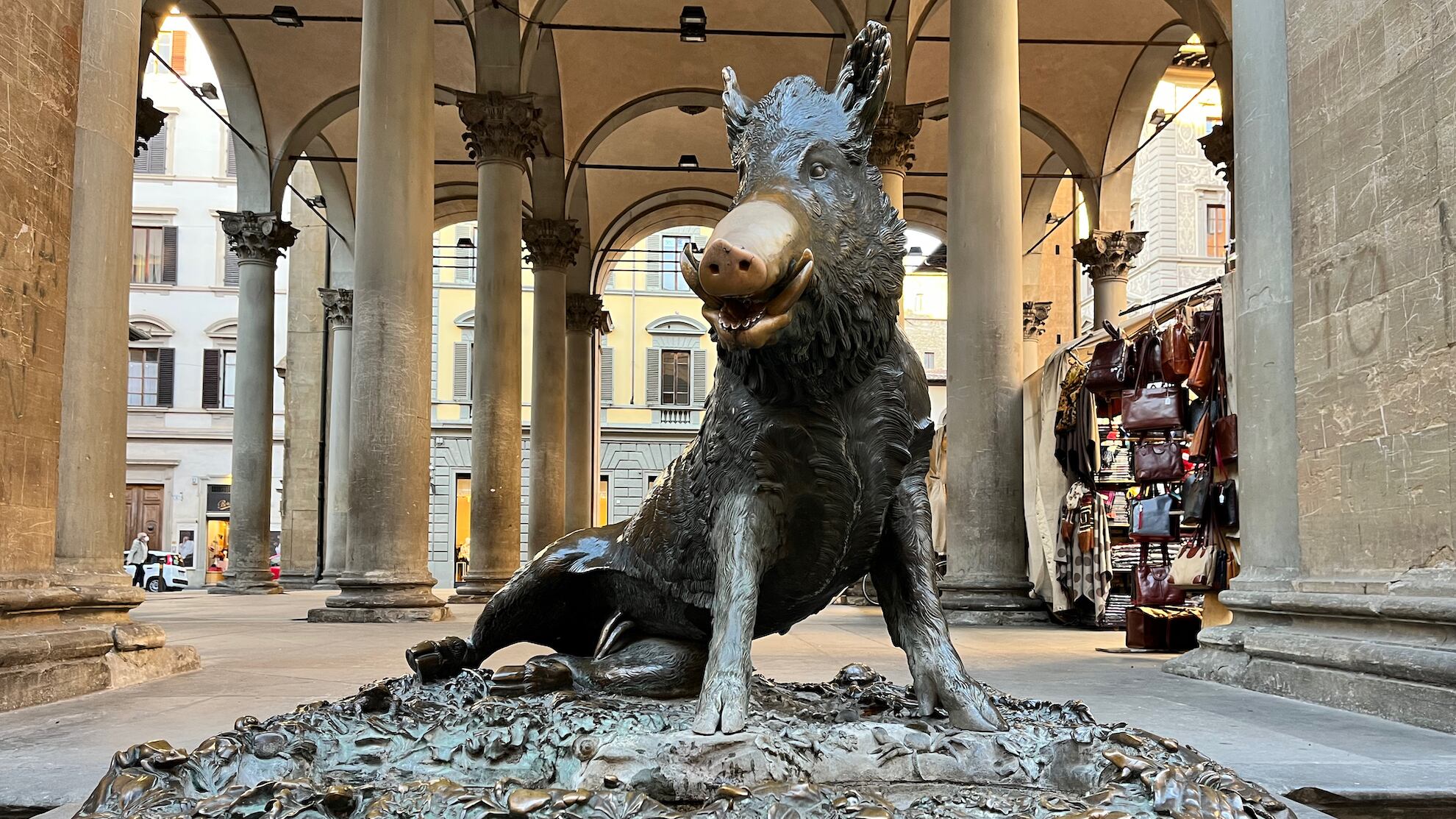 Fontana del Porcellino a Firenze: la leggenda che ispirò Andersen
