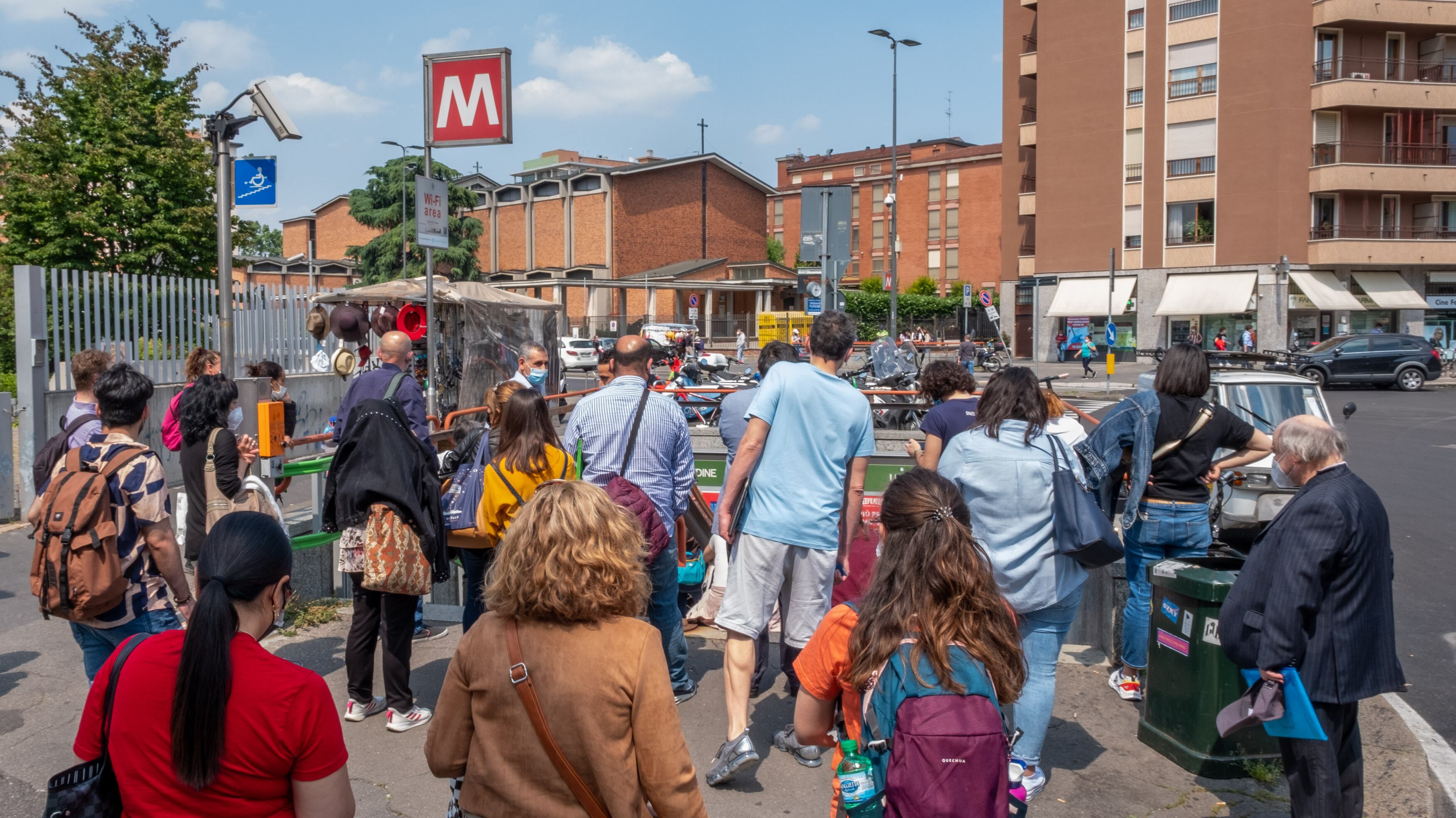 Linate "viaggia" al 30% M4 apre solo per finta
