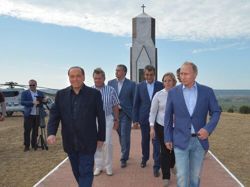 Berlusconi da Putin in Crimea: "Ora una coalizione anti Isis"