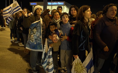 Suarez, l'accoglienza dei tifosi 7