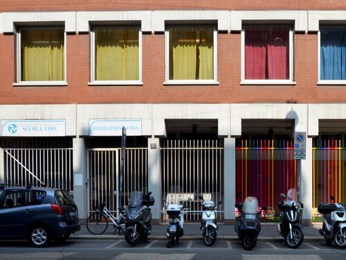 Scuola all'asta per 10 milioni. In affitto ex caselli e posteggi
