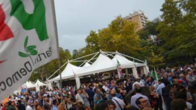 Quelle strane Primarie del Pd dove le schede valide sono più dei votanti