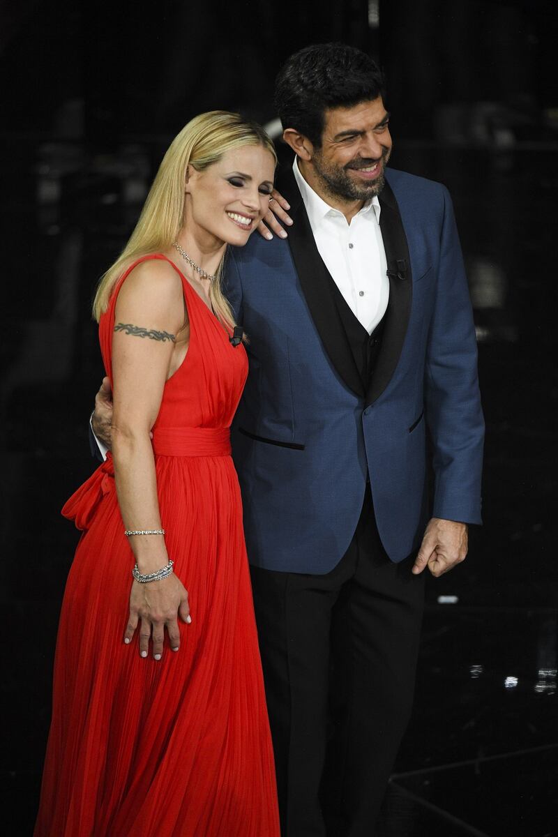 Michelle Hunziker sexy a Sanremo 3