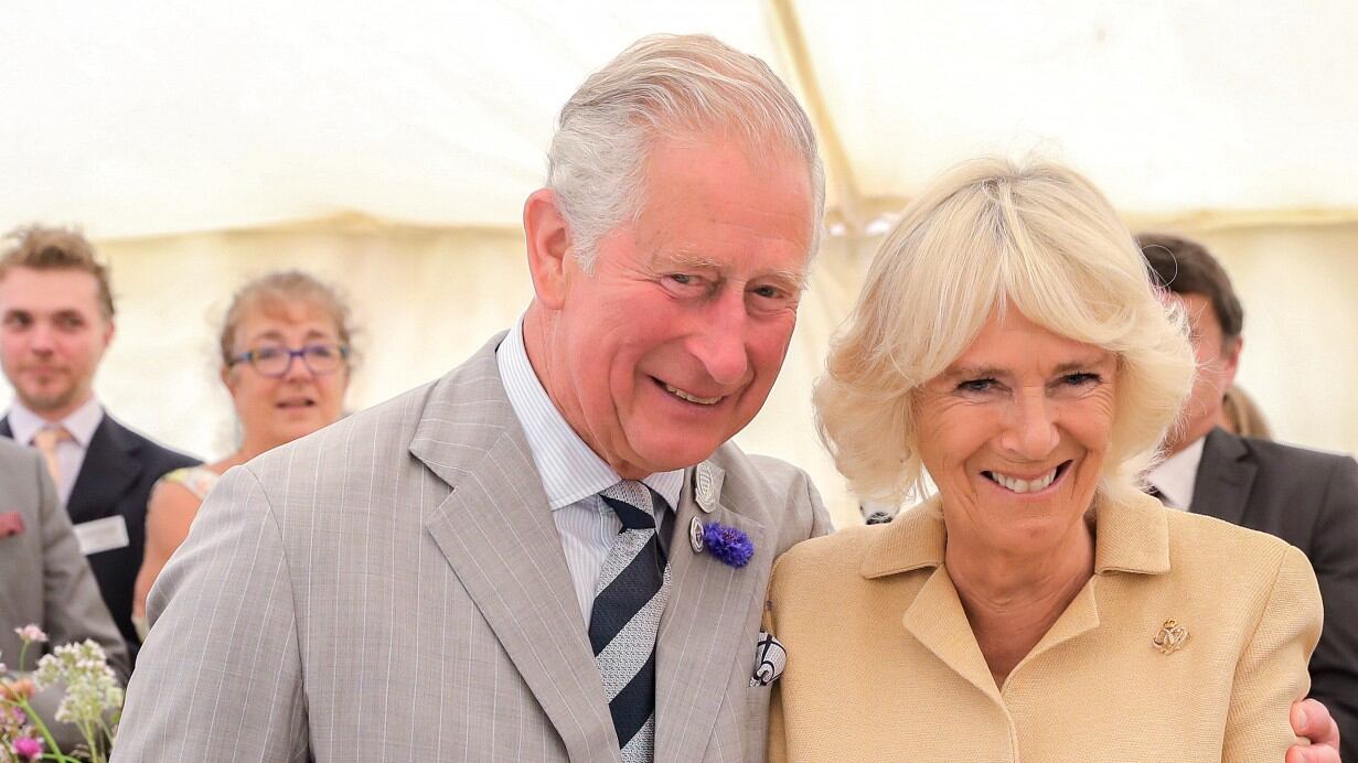 Harry e Meghan snobbano il compleanno di Camilla Parker Bowles