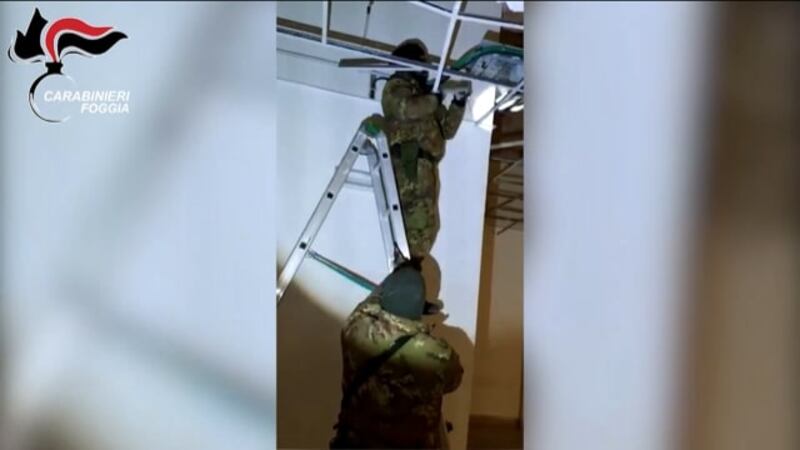 Foggia, le immagini delle perquisizioni all'ex-Onpi 3