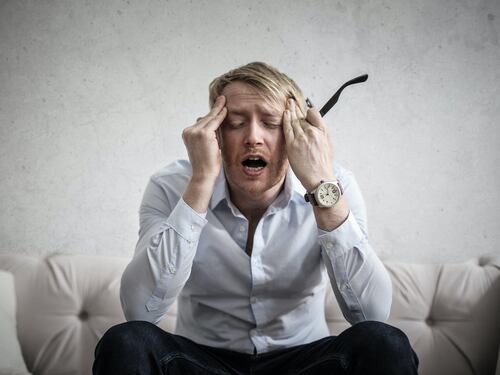 Ecco cosa unisce lo stress e il cerume
