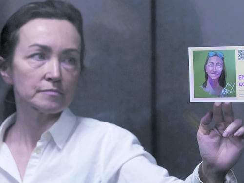 La giornalista Kurmasheva resta in cella fino a giugno