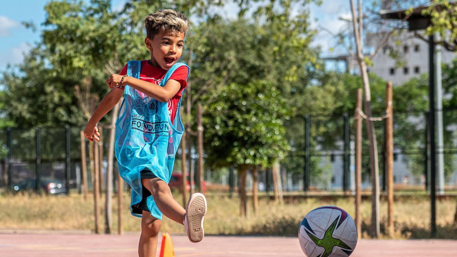 Italia-Israele, la FIGC sostiene i progetti di Uefa Foundation for Children per i bambini di Gaza
