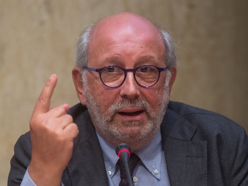 "La Schlein vuole ricostruire il vecchio Pci. Ma non ha l'appoggio di masse e operai"