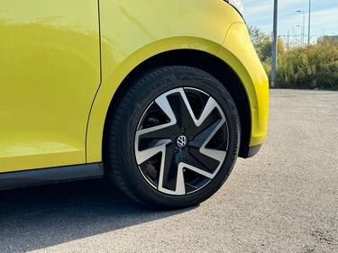 Volkswagen ID.Buzz, guarda la gallery del nuovo VAN 100% elettrico 5