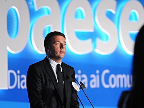 Renzi attacca il Porcellum e fa traballare la maggioranza