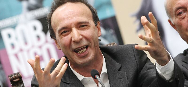 Recuperata in Spagna una scultura rubata a Roberto Benigni