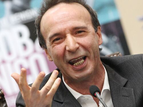 Benigni, i ladri d'arte e il furto nella villa: così la statua stata trafugata in Spagna
