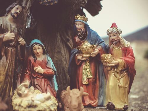 Il nostro "Presepe pride" contro il Natale violato