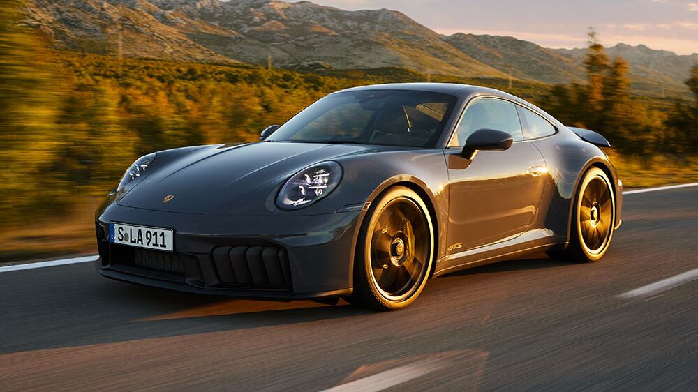 Nuova Porsche 911 Carrera GTS, le 10 cose da sapere