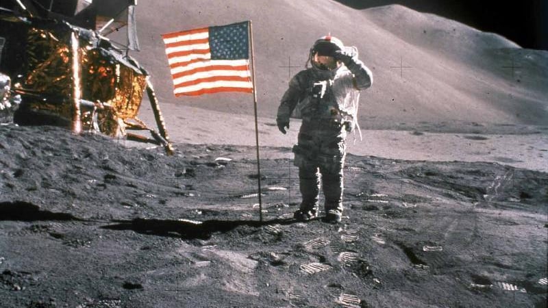 Il futuro trasmesso in bianco e nero e il Duemila che finiva prima di cominciare